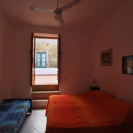 Vulcanoconsult Appartamenti Spiaggia Lipari  Bagian luar foto