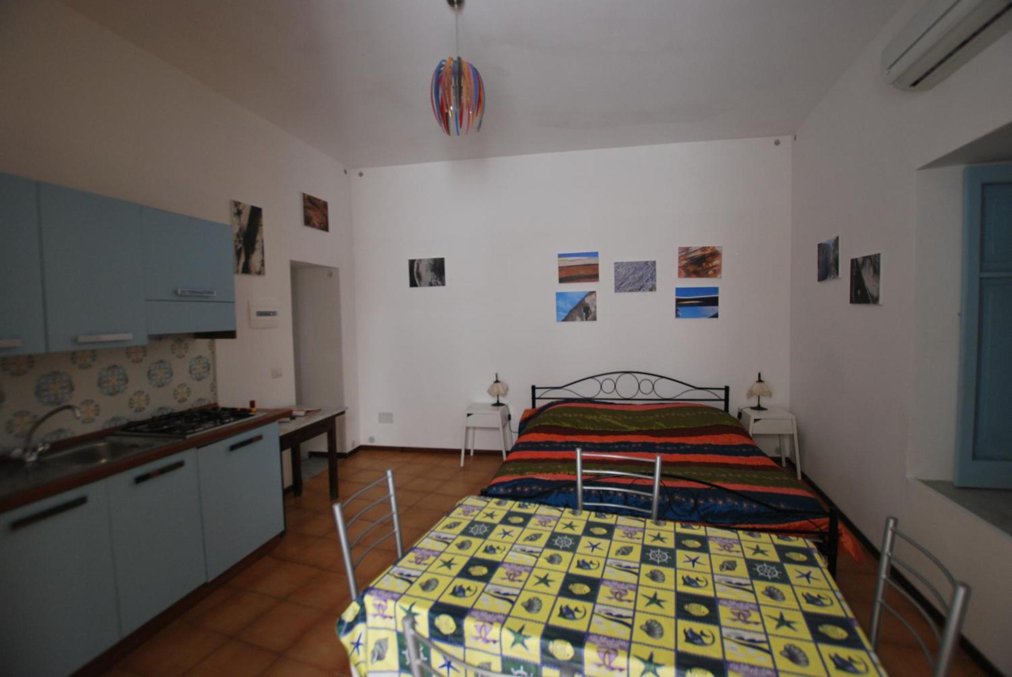 Vulcanoconsult Appartamenti Spiaggia Lipari  Ruang foto